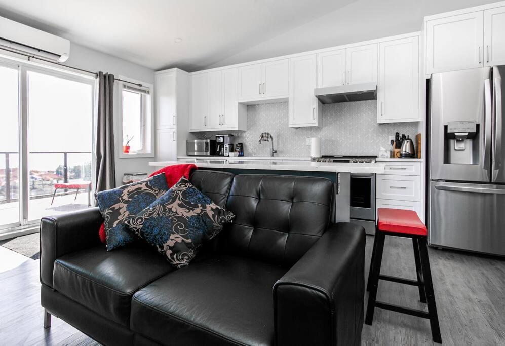 Apartamento Eagle'S View Penthouse Victoria Exterior foto