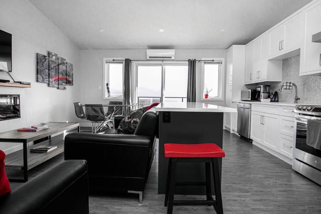 Apartamento Eagle'S View Penthouse Victoria Exterior foto